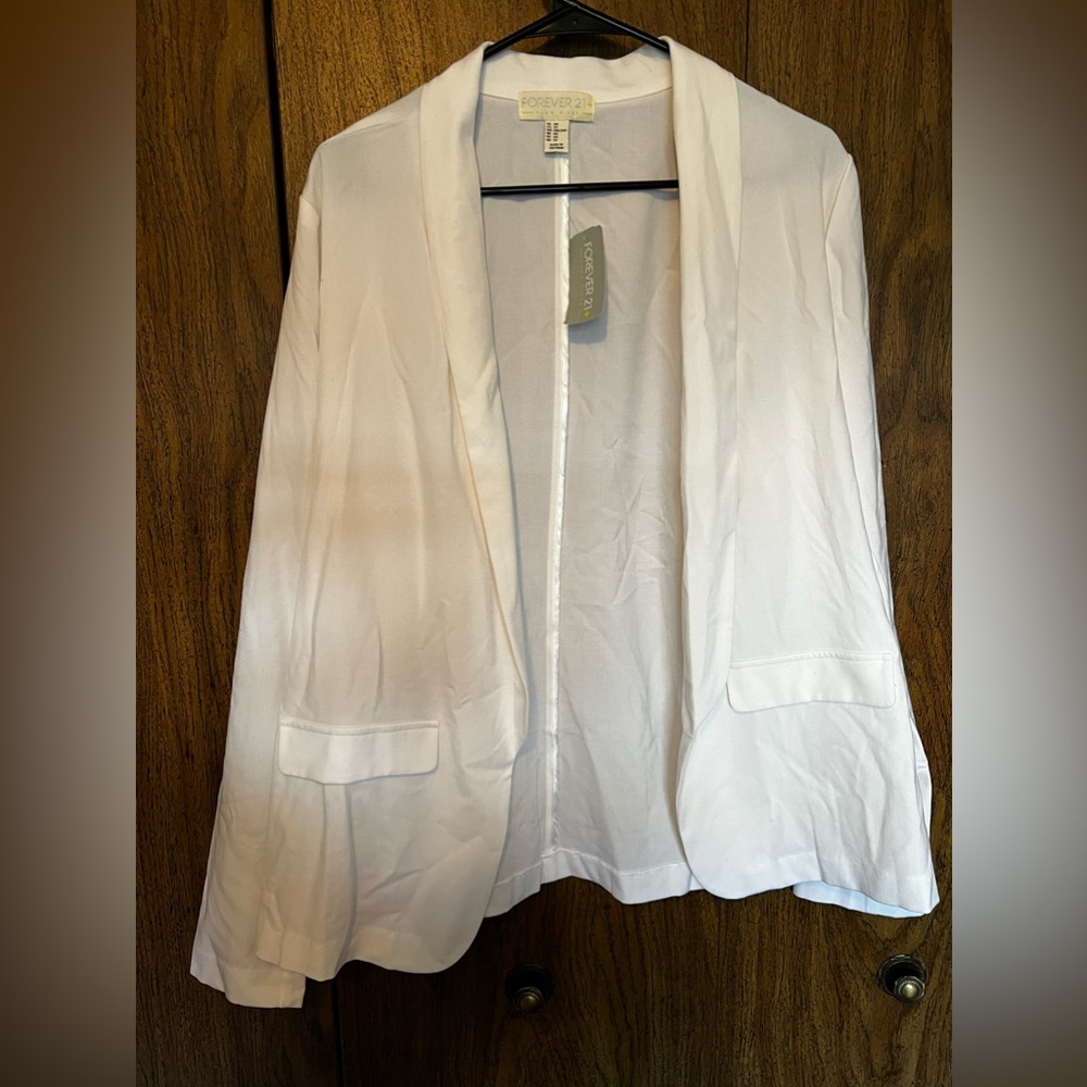 Rue21+ white blazer 2X